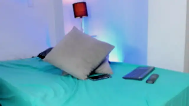 valerycolins online show from 10, 10, 2025