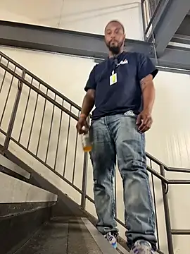 Stressreliever82 online show from 27, 2, 2026