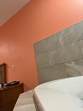 Stressreliever82 online show from 7, 3, 2026