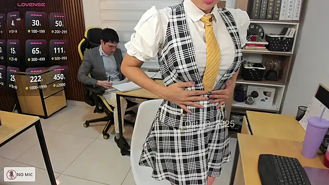 Office Naughty Girl online show from 28, 10, 2025