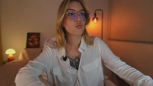 Dakotaa  online show from 11, 10, 2025