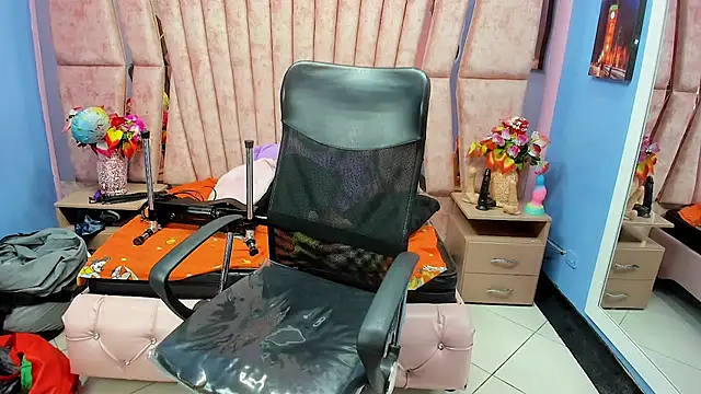 HornySkinny26 online show from 2, 2, 2026