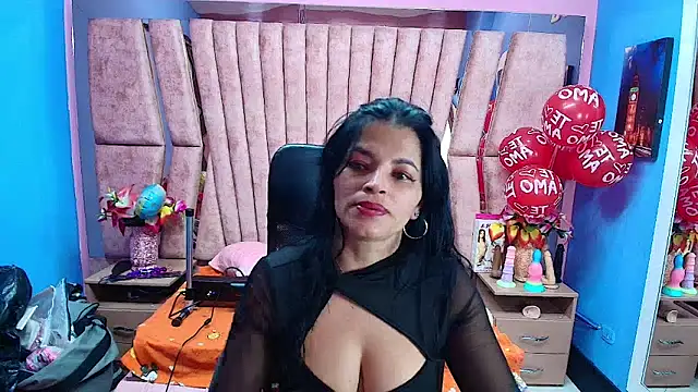 HornySkinny26 online show from 20, 12, 2025