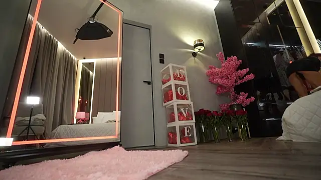 Arte Adelle online show from 23, 2, 2026