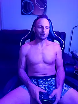 Snapshot of Funwithbrad1 chatting on 10, 12, 2024 Funwithbrad1 online show from 10, 12, 2024