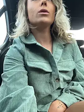 petrouchkaaa  online show from 12, 11, 2025