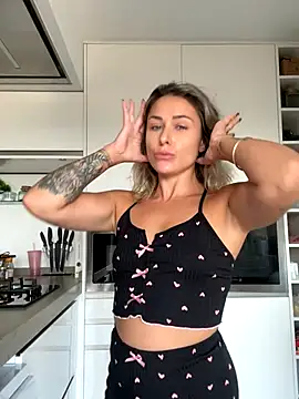 petrouchkaaa  online show from 17, 10, 2025