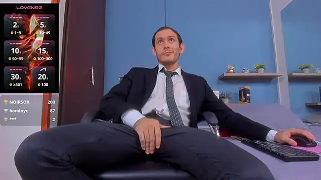 jeanpiere  online show from 8, 12, 2024