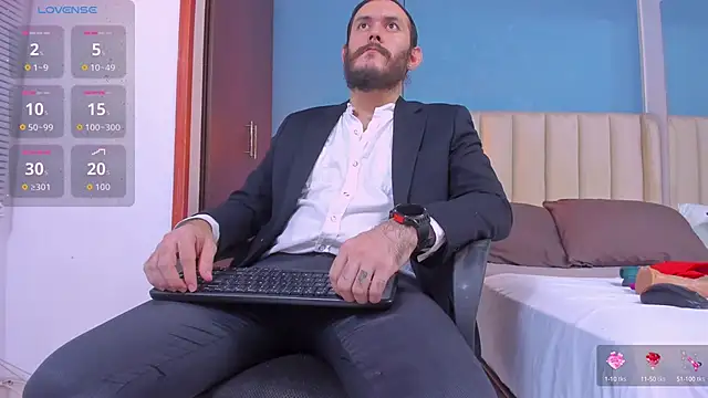 jeanpiere  online show from 30, 9, 2025