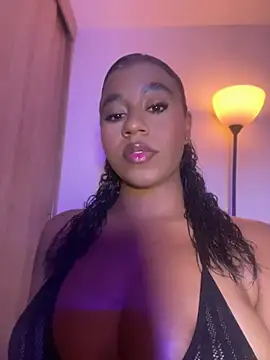 charlotteeruss online show from 10, 7, 2026