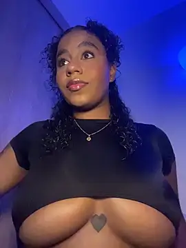 charlotteeruss online show from 4, 6, 2026