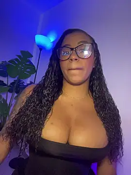 charlotteeruss online show from 10, 1, 2026