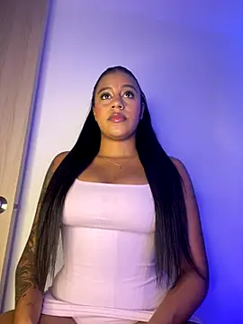 charlotteeruss online show from 10, 9, 2025