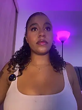 charlotteeruss online show from 14, 6, 2026