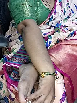 yours-kavaya online show from 2, 11, 2025