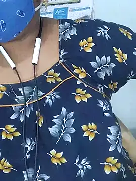 yours-kavaya online show from 1, 3, 2025