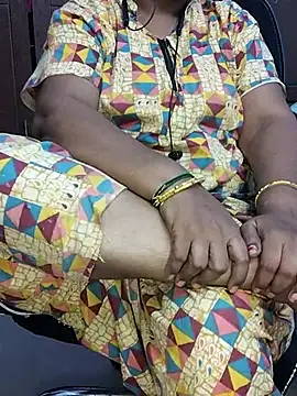 yours-kavaya online show from 26, 10, 2025