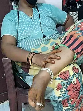 yours-kavaya online show from 25, 11, 2025