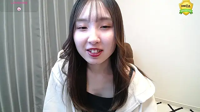 -yui xx online show from 13, 1, 2025