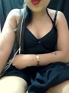 Snapshot of Roshni_98 chatting on 17, 6, 2026 Roshni 98 online show from 17, 6, 2026