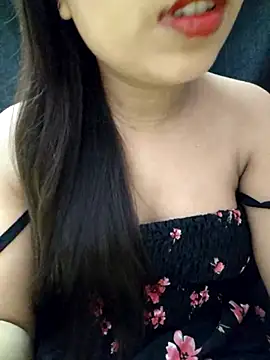 Snapshot of Roshni_98 chatting on 17, 7, 2026 Roshni 98 online show from 17, 7, 2026