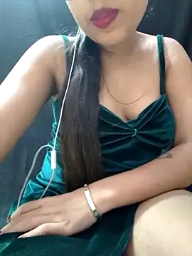 Snapshot of Roshni_98 chatting on 13, 6, 2026 Roshni 98 online show from 13, 6, 2026