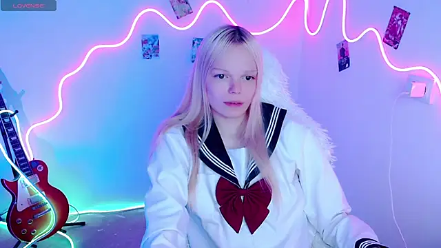 Emily Nyaffee online show from 29, 9, 2025