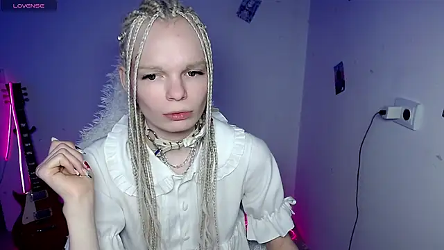 Emily Nyaffee online show from 7, 1, 2026