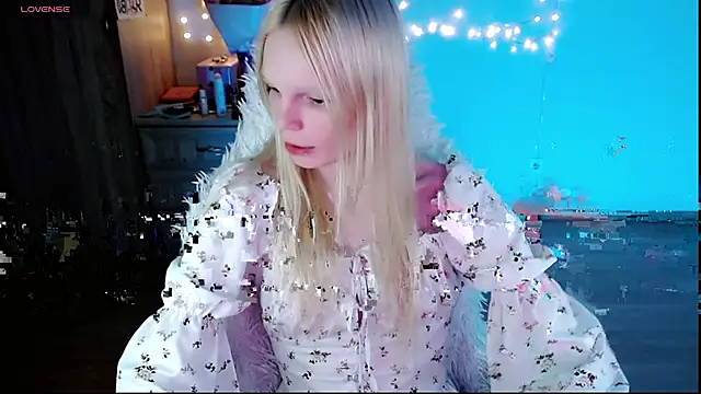 Emily Nyaffee online show from 22, 3, 2025