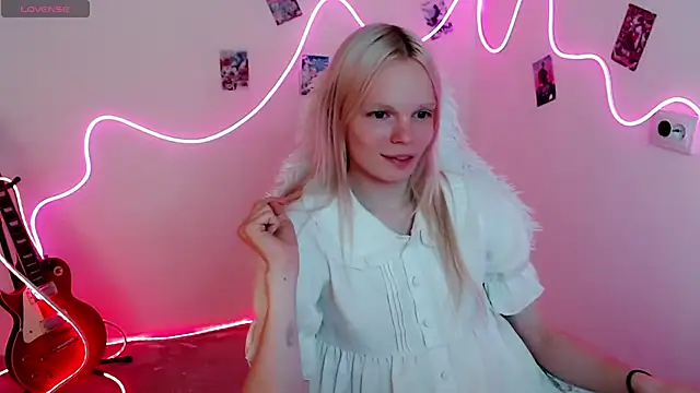 Emily Nyaffee online show from 11, 9, 2025