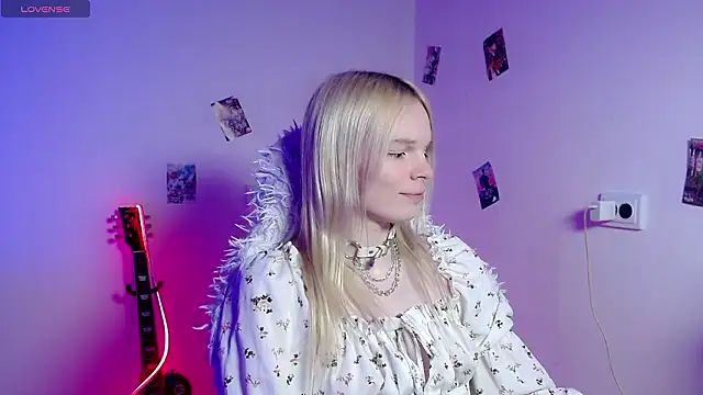 Emily Nyaffee online show from 24, 3, 2026