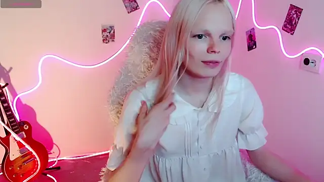 Emily Nyaffee online show from 10, 9, 2025