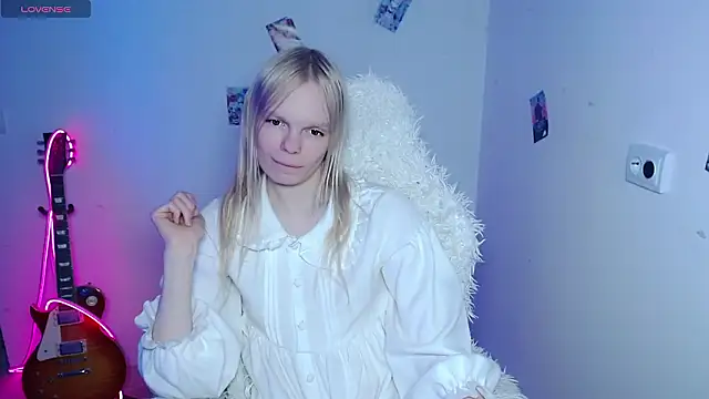 Snapshot of Emily_Nyaffee chatting on 14, 2, 2026 Emily Nyaffee online show from 14, 2, 2026