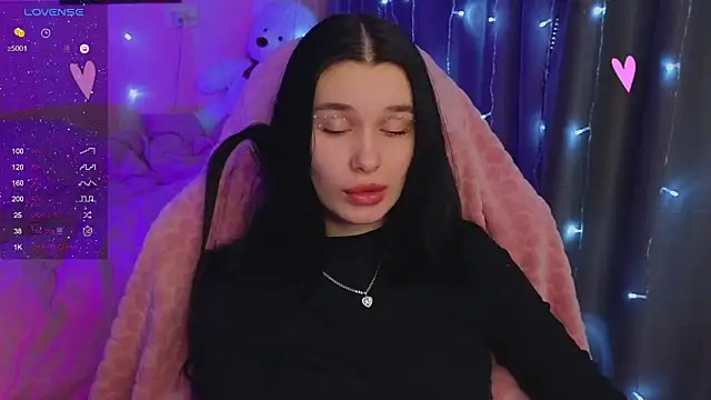 Amanda Tender online show from 13, 11, 2025