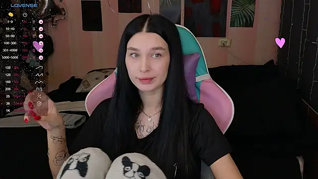 Amanda Tender online show from 4, 2, 2025