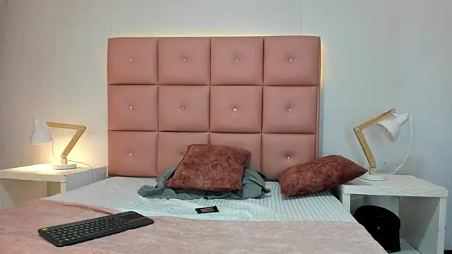 lhiamfit online show from 5, 11, 2025