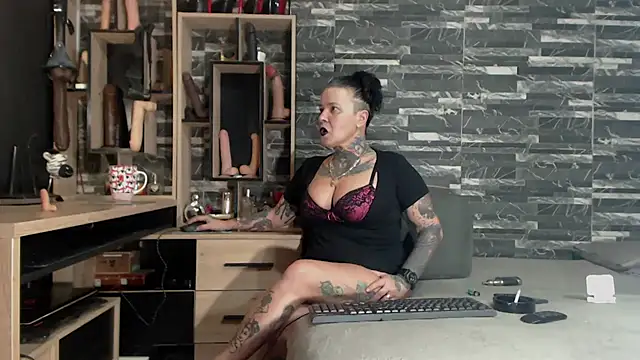 Mistress Miry online show from 18, 1, 2025