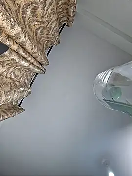 hornycreamybabe online show from 28, 9, 2025