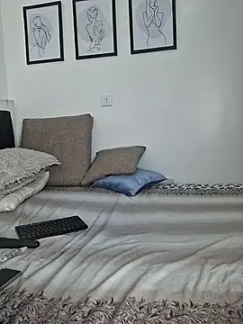 hornycreamybabe online show from 11, 10, 2025