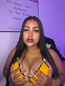 NatashaBrown12 online show from 15, 11, 2025