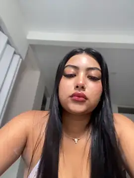 NatashaBrown12 online show from 28, 5, 2026