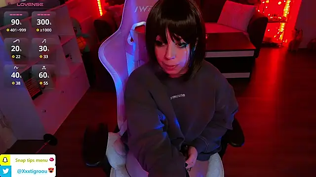 PetiteAngel666 online show from 21, 3, 2025