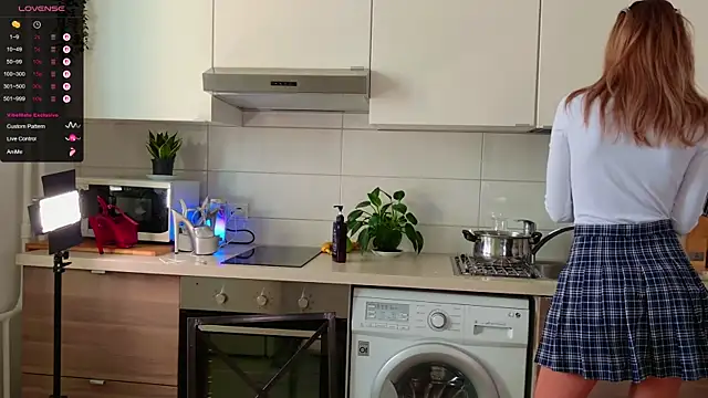 MissLovex online show from 1, 10, 2025