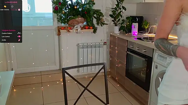 MissLovex online show from 22, 12, 2025