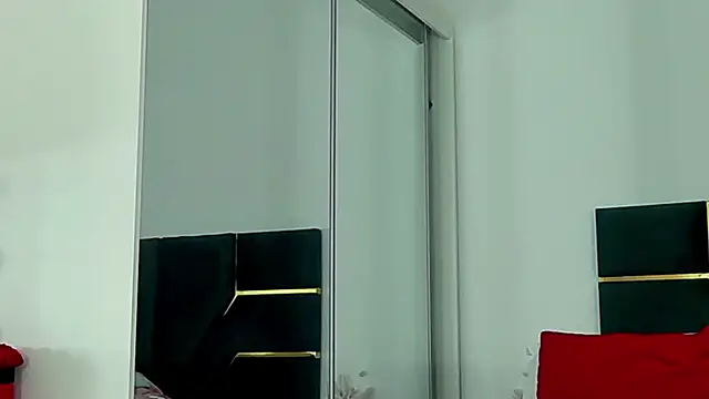 AllisonSweets online show from 9, 4, 2026