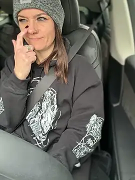 LadyLena1 online show from 10, 10, 2025