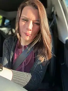 LadyLena1 online show from 28, 9, 2025