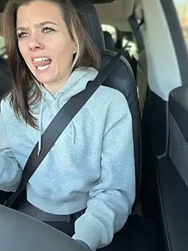 LadyLena1 online show from 29, 10, 2025