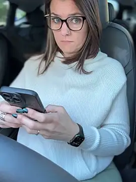 LadyLena1 online show from 15, 9, 2025