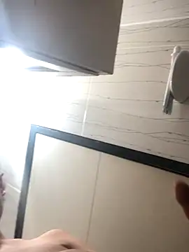 spicy man18 online show from 19, 10, 2025